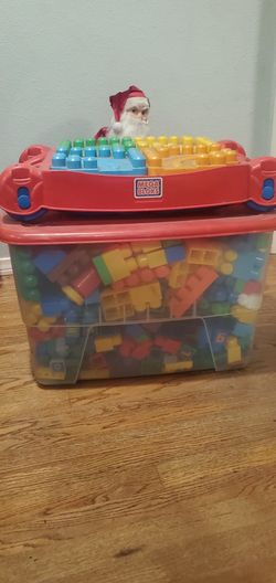 Mega Blocks - Big Box Full And Table Included