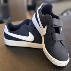 Boys Nike