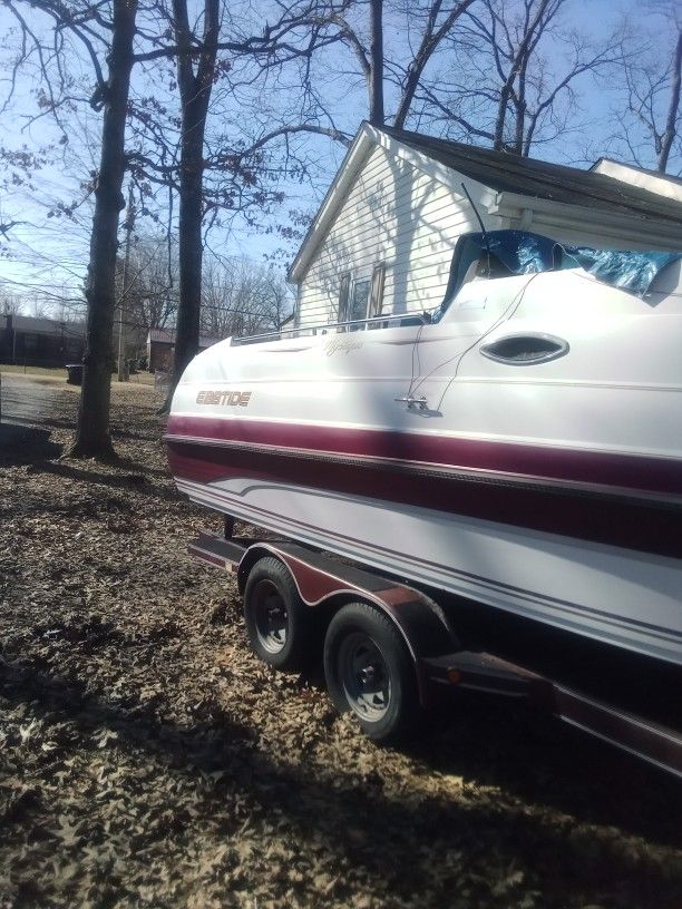 23 Ft Ebbtide Deck Boat 