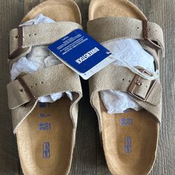 Size 39 Birkenstocks 