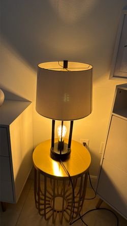 Lamp like brand new