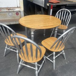 Table And Chairs 