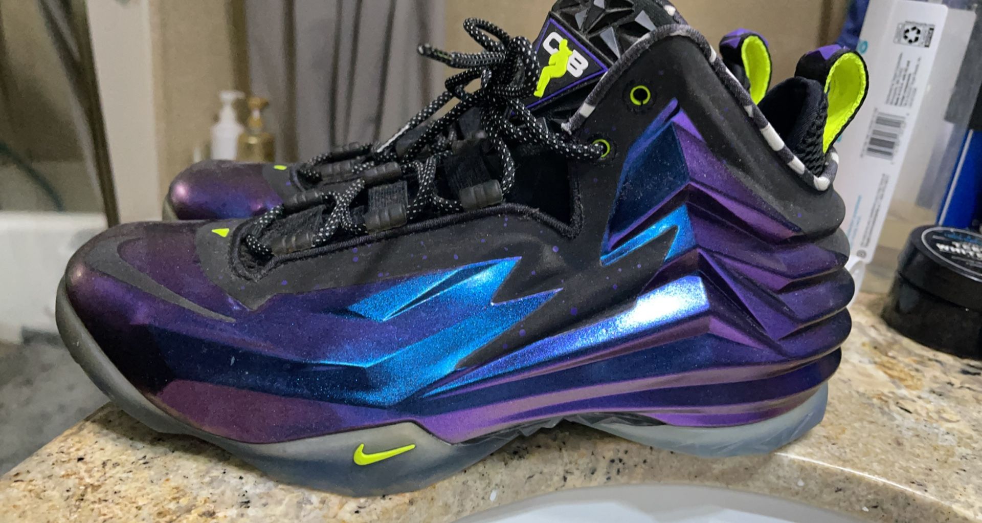 Nike Chuck Posite Cave Purple