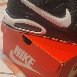 Men Nike Airmax In New Condition Size 13
