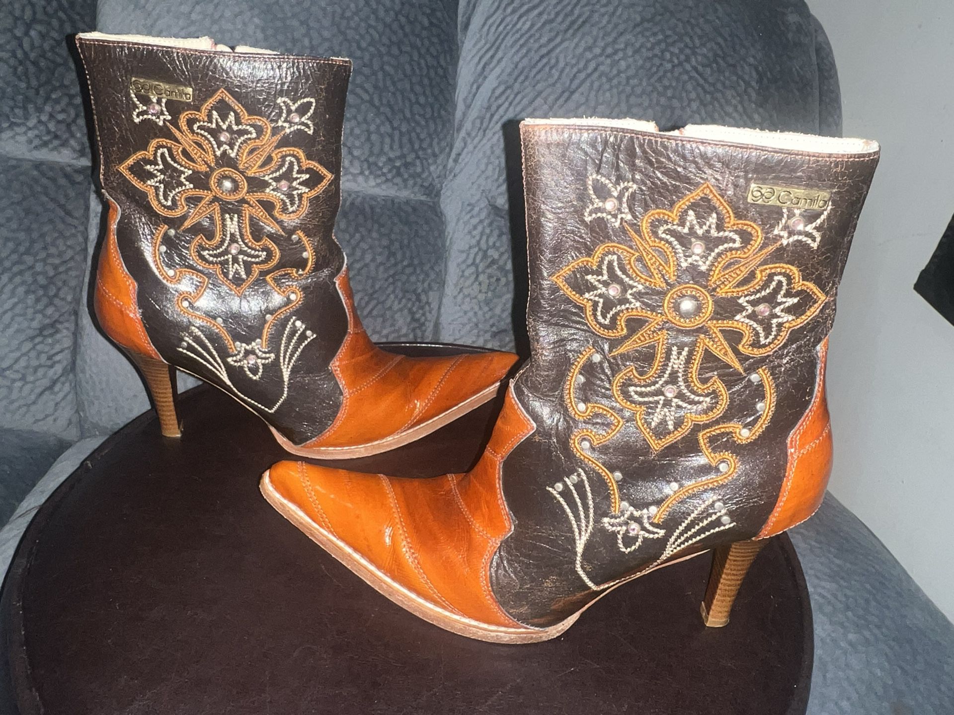 Camila made in Mexico leather heeled boots size 24= Womens 7
