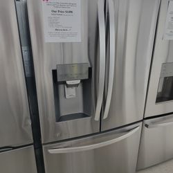 $1450(MSRP$3099, Save $1649) LG French Door 3 Door Refrigerator With Smart Cooling and Craft Ice