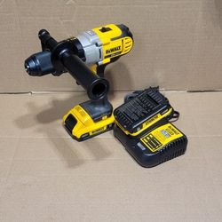 DEWALT
20V MAX Cordless Premium 3-Speed 1/2 in. Drill/Driver with (2) 20V 2.0Ah Batteries and Charger