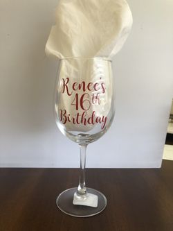 Personalized wine glass