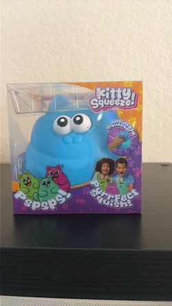 Kitty Squeeze Blue Squishy Cat Toy