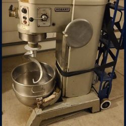 INDUSTRIAL MIXER HOBART H600T EXCELLENT PIZZA RESTAURANT 