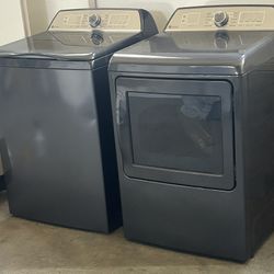 2022 GE Profile Washer & Dryer Set