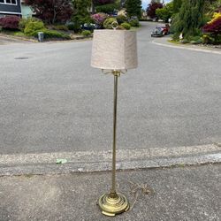 Floor lamp