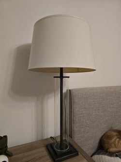 2 Beautible Table Lamp