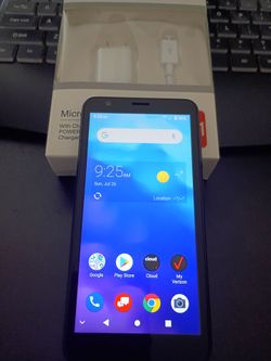 Zte unlocked phones 40 each like new 5.2 inch display