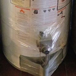 American Standard Water Heater 40gl