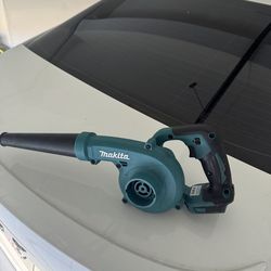 Makita xbu05 cordless small leaf blower