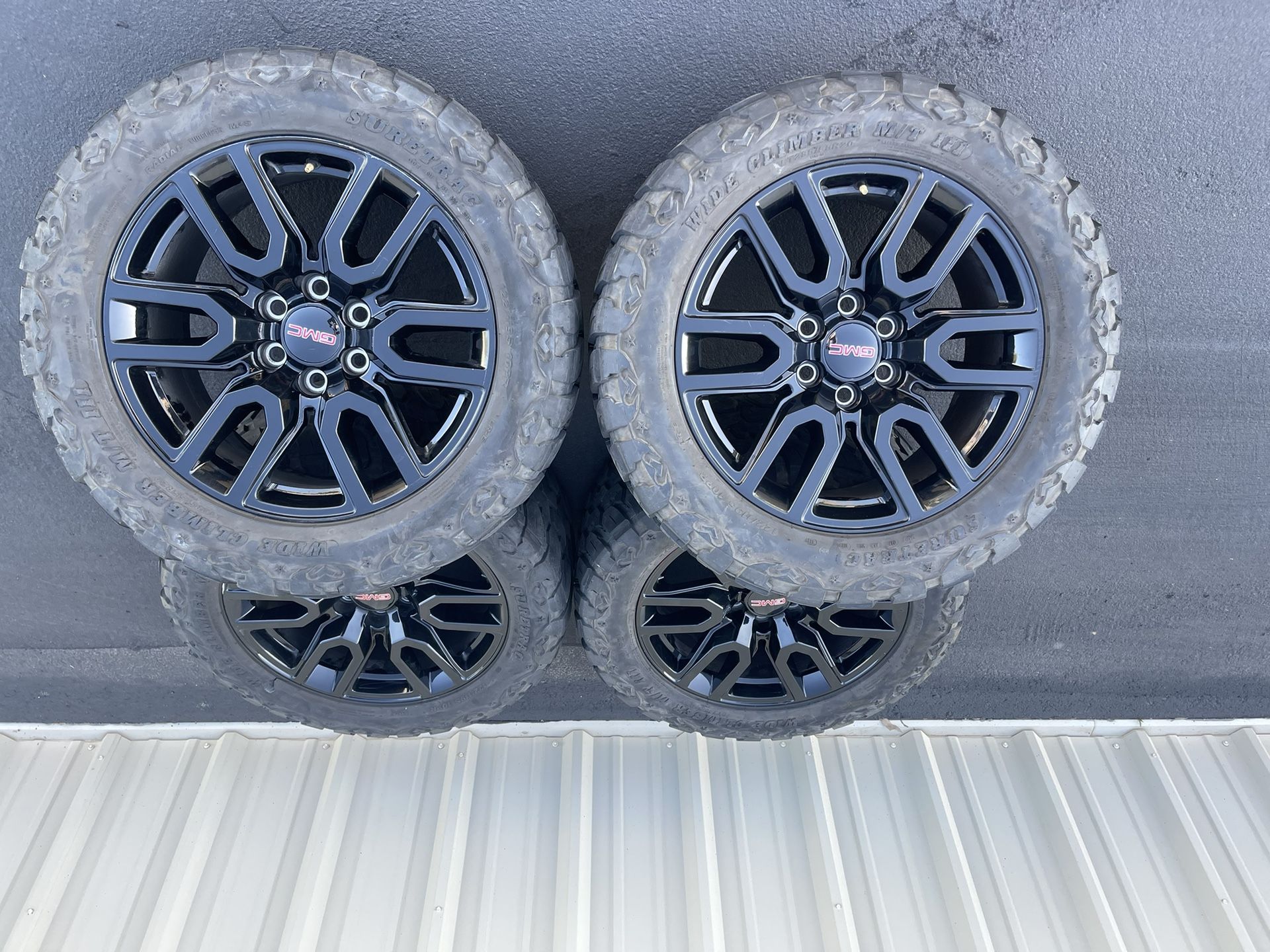 GMC Sierra Elevation Wheels And Tires