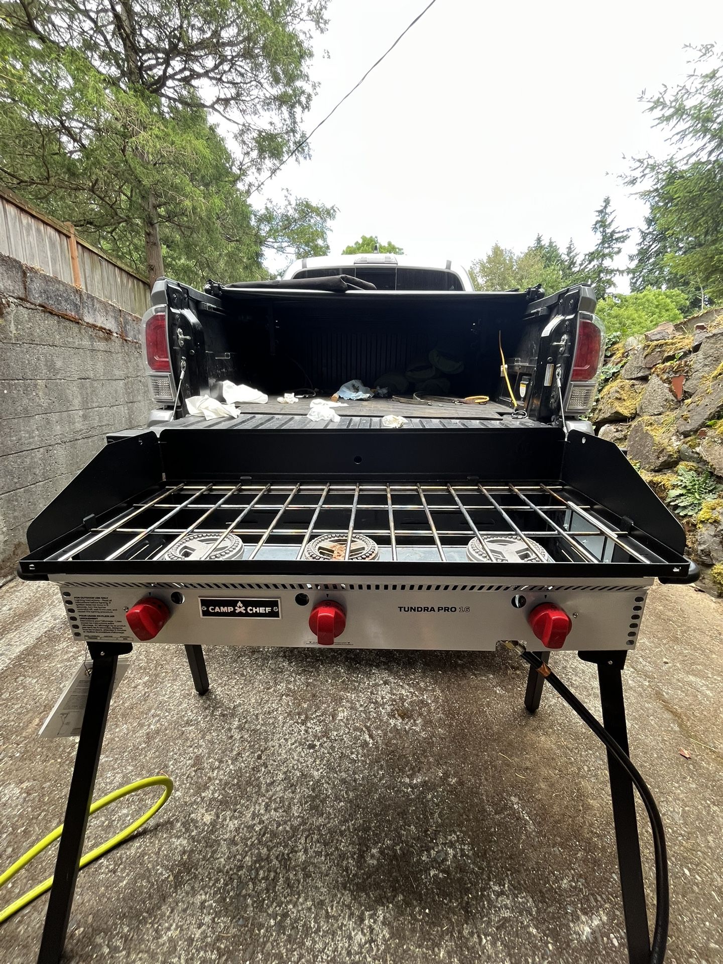 Camp Chef, Tundra Pro 16, 3 Burner Camp/Tailgate Stove