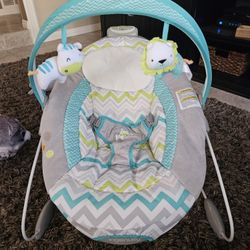 Ingenuity Automatic Baby Bouncer With Music
