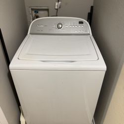 Whirlpool Washer Dryer Set