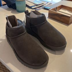 UGG Classic Ultra Mini