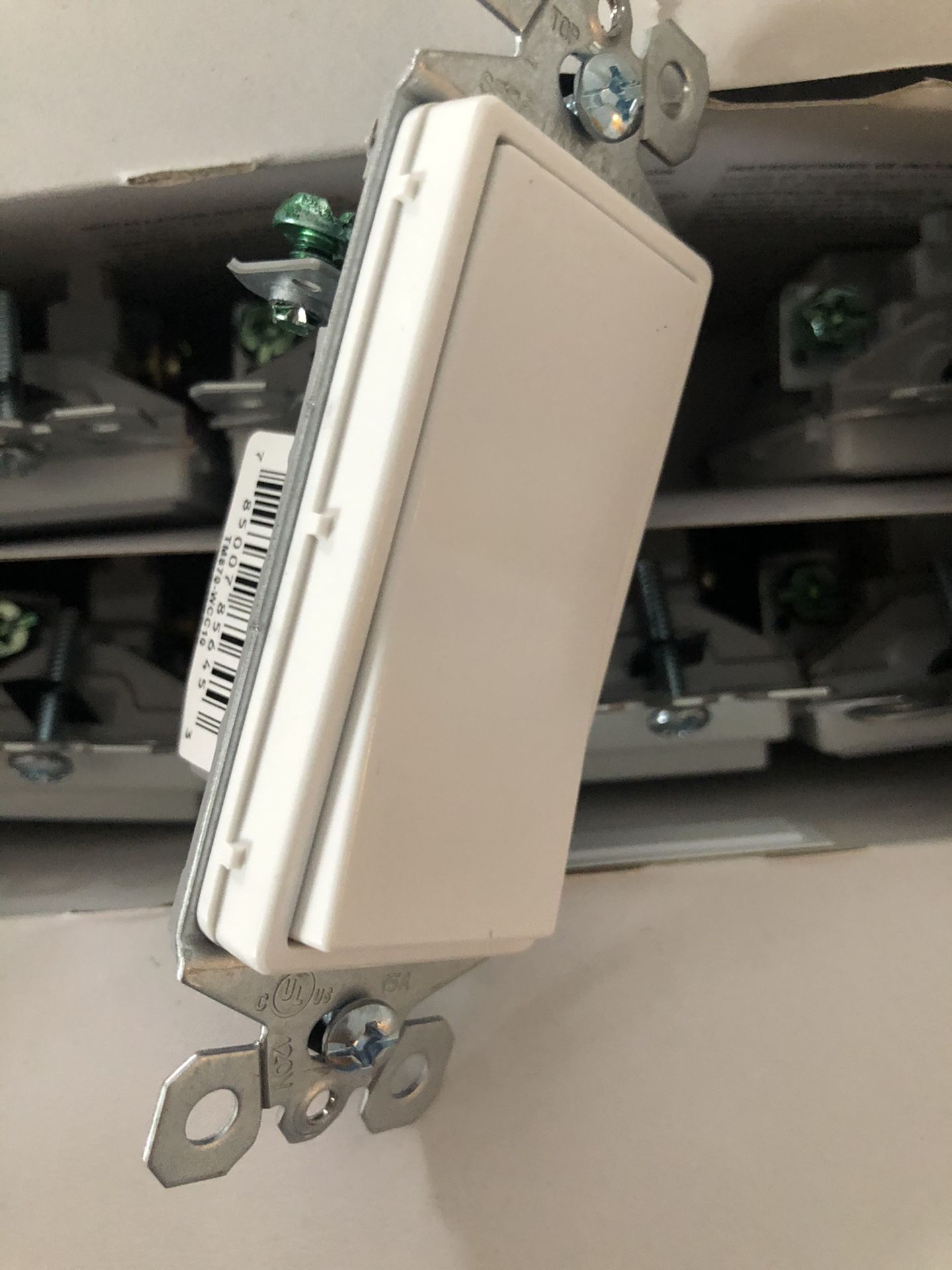 White switch 120/277 volt single poll set of 10 new
