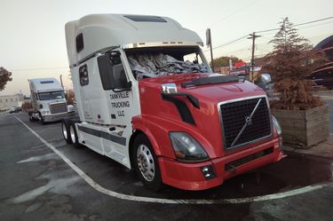 2006 Volvo VNL-780