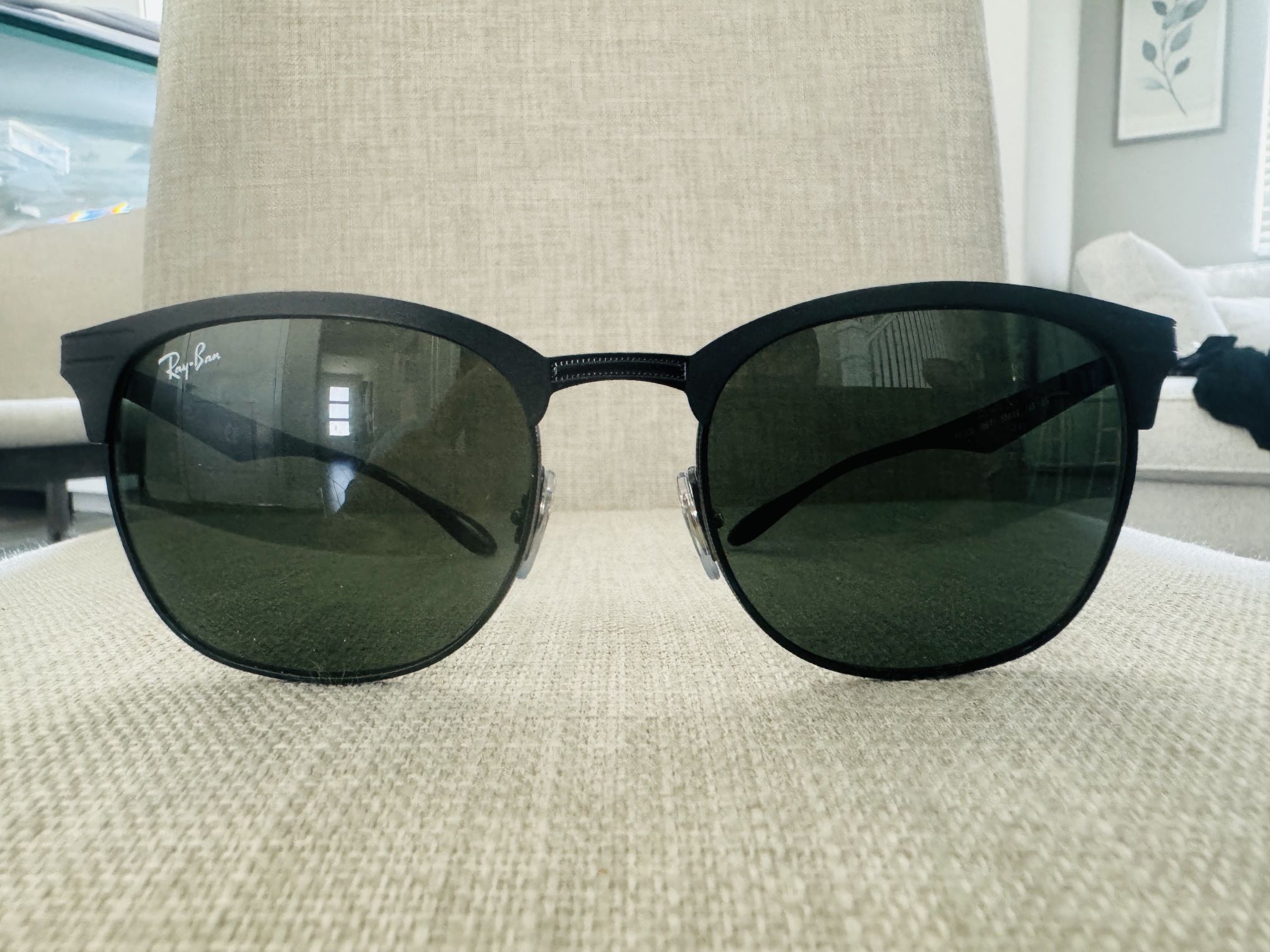 Ray Ban Sunglass