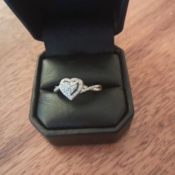Diamond Women’s Promise  Heart Ring 