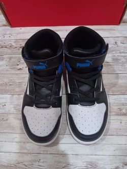 Puma kids sneakers size 3.5