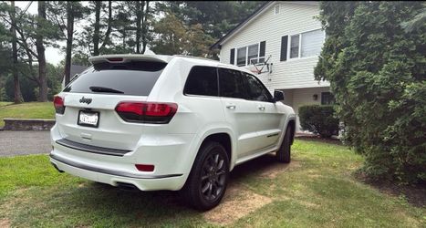 2020 Jeep Grand Cherokee
