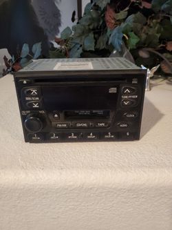 Nissan Frontier Original RADIO CASSET & CD PLAYER