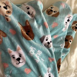 Pickle And Dot Oversized Plush Throw