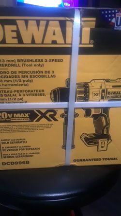 Dewalt 20volt max brushless hammer drill