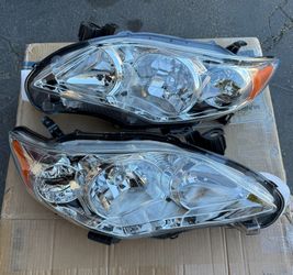 Pair Headlights Assembly 2011-2013 Toyota Corolla Halogen Projector Left Right Side Headlamps 