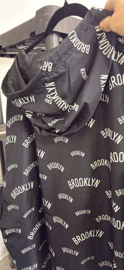Windbreaker jacket, New York hoodie