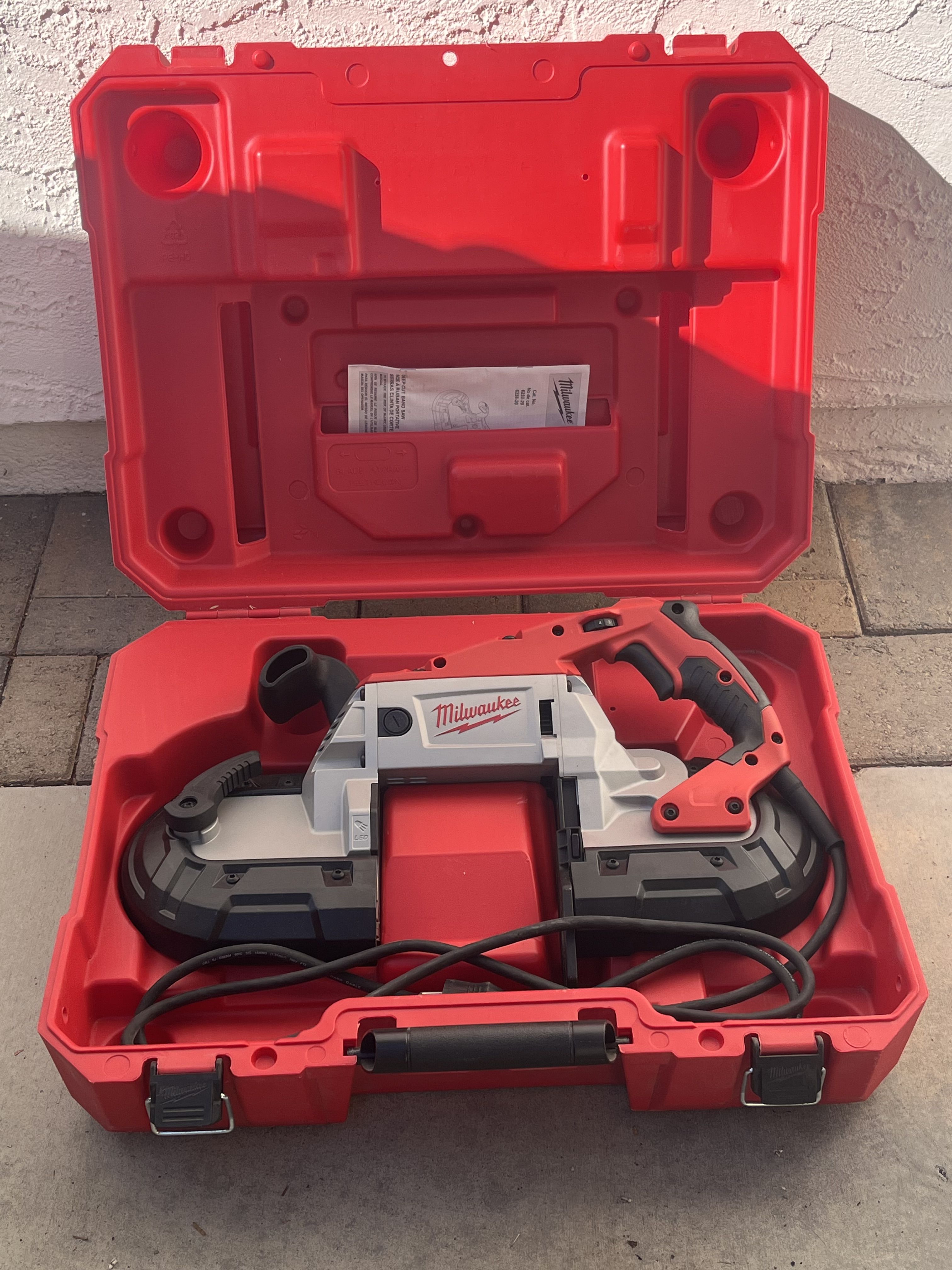 Milwaukee 6232-20 Deep Cut Handheld Band Saw for Sale in Oceanside, CA ...