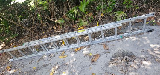 Werner Aluminum Extension Ladder