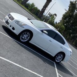 2014 Nissan Maxima