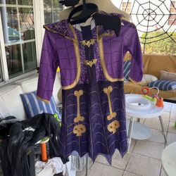 Girls Small Vampirina Costume 
