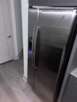 Ge electric refrigerator