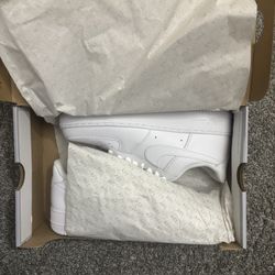 Nike Air Force 1 – Sizes 8–12 $90 each shoe