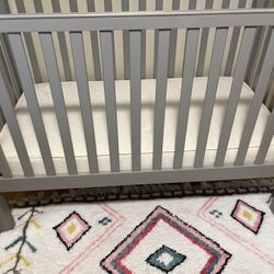 Pottery Barn Convertable Crib