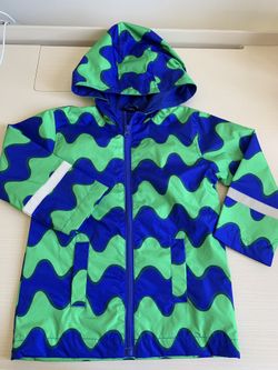 Rain coat size 4