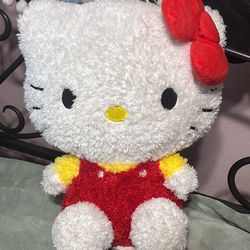 Hello Kitty Plushie 