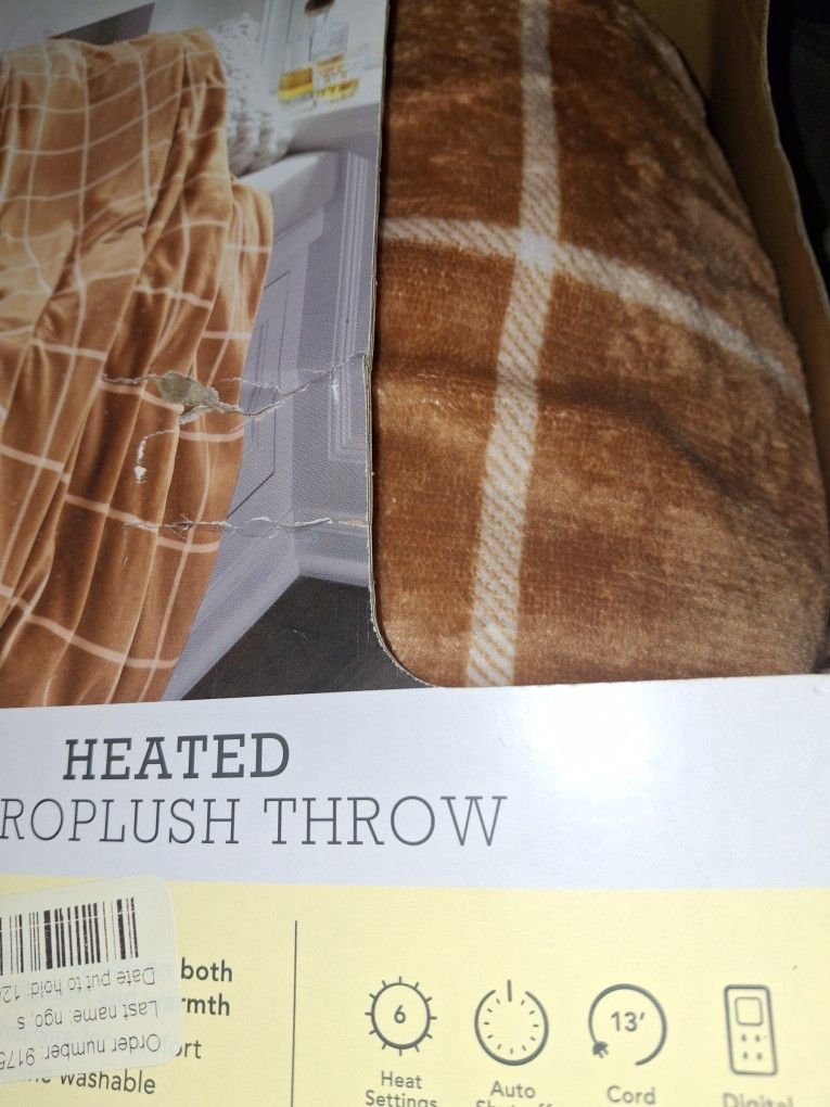 Cobija. Blanket Heat Microplush Throw.