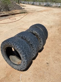 4 Matching Nitto Ridge Grappler Truck Tires 20”