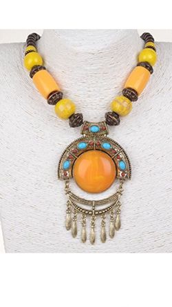 Yellow wood fringe necklace