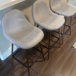 3 Barstools 