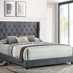 🔹.4pcs Gray Tufted bedroom set  (Mattress is not Included)*